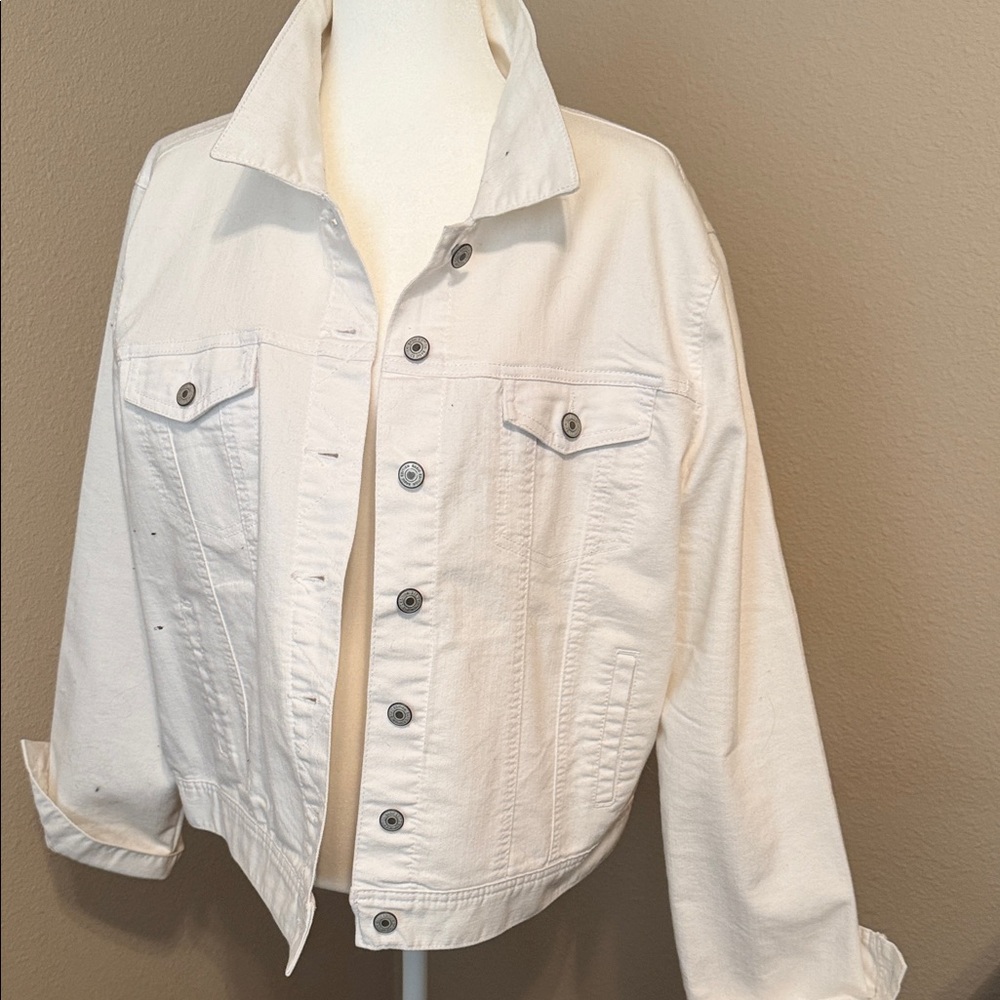 Basic Editions White Jean Jacket - Picture 2 of 3